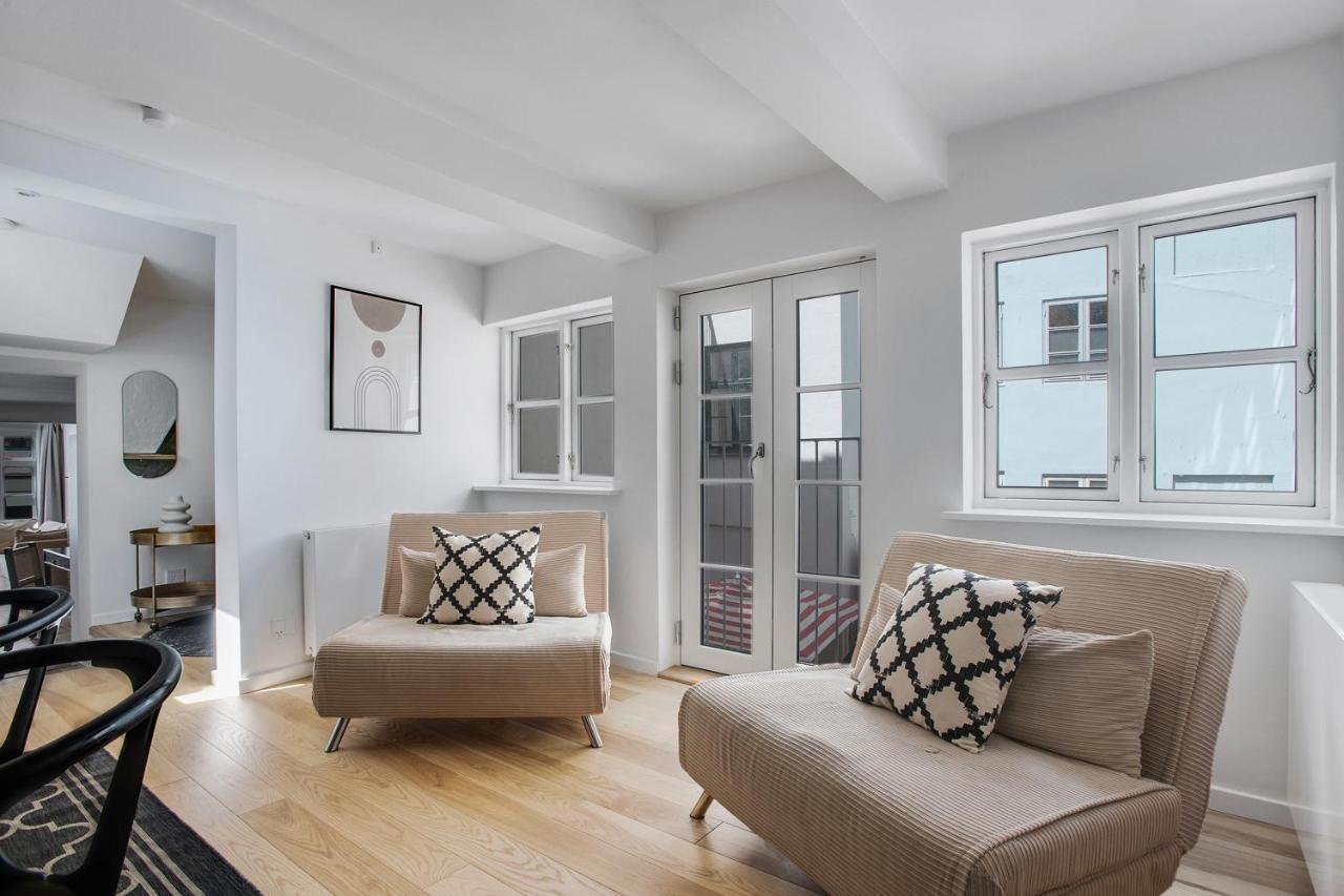 Sanders Regent - Precious One-Bedroom Apartment Near Central Square コペンハーゲン エクステリア 写真